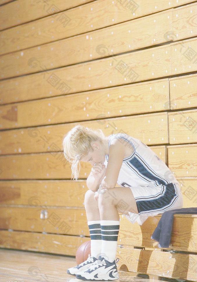 在接连遭遇 在接连遭遇